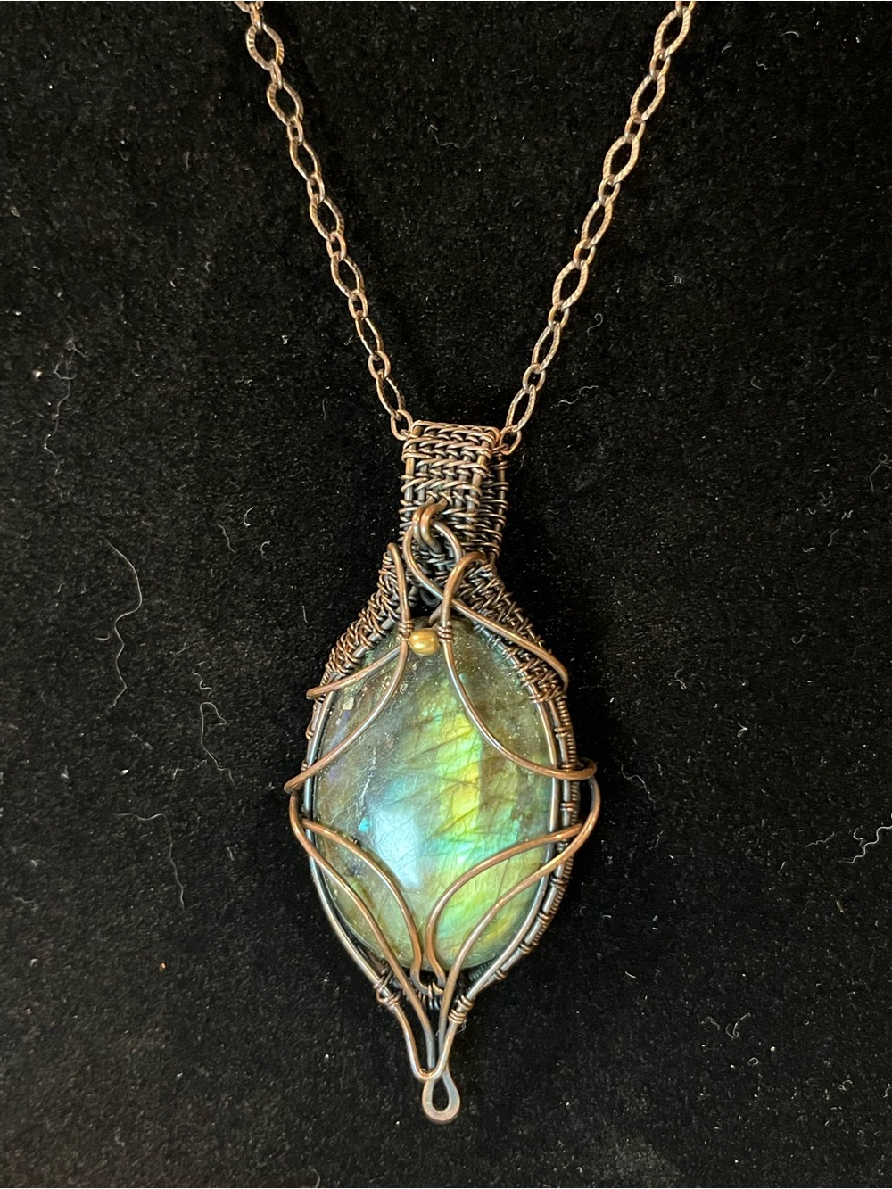 GORGEOUS Handmade Large Labradorite Pendant Necklace